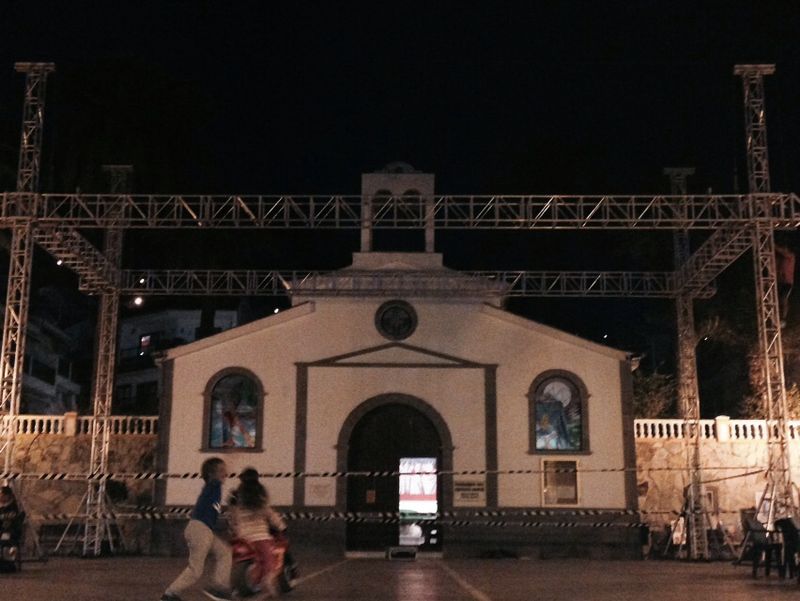 Montaje de sonido e iluminación de Radio Curbelo