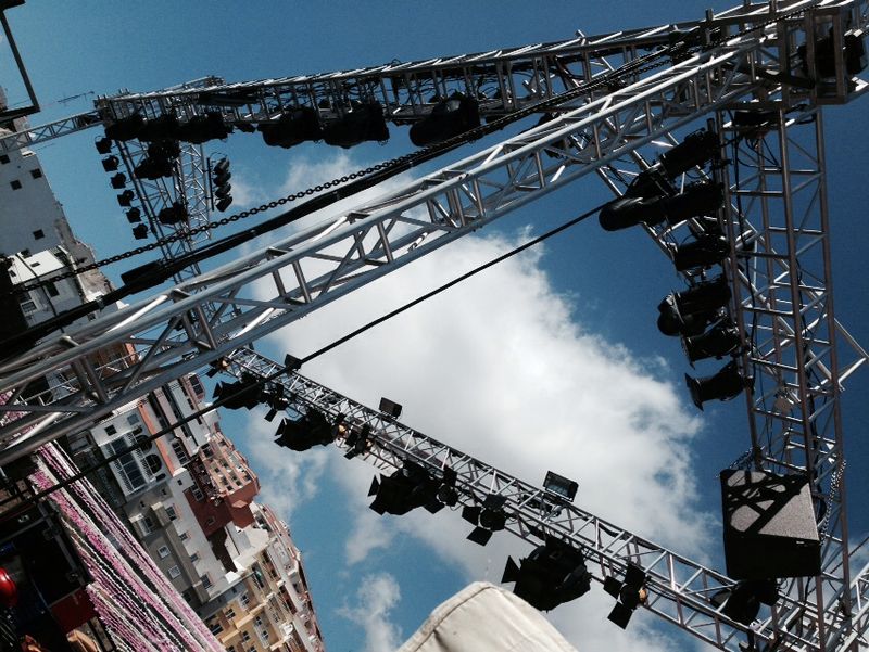 Montaje de sonido e iluminación de Radio Curbelo
